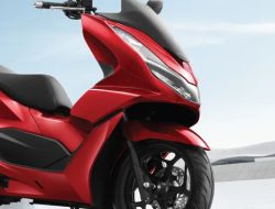 Brosur Kredit Honda PCX 160 DP 5 Juta Rupiah